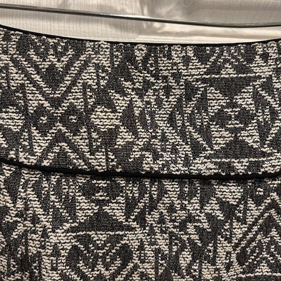 H&M Skirt Women 10 Gray Geometric Wrap Skirt Lined - Picture 6 of 9